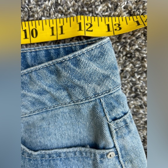 ban jars nwot distressed rhinestone embellished shorts size 1/24 - Picture 5 of 7